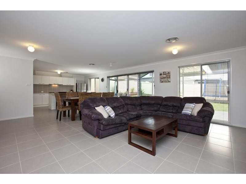 Cameron Park NSW 2285