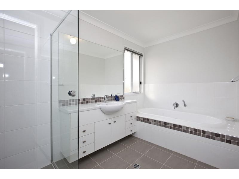 Cameron Park NSW 2285