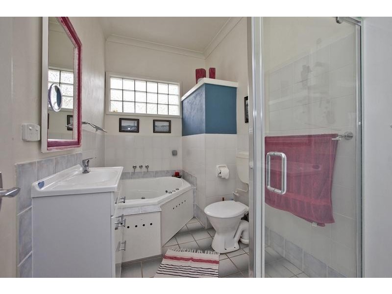 85 Wommara Avenue, Belmont North NSW 2280