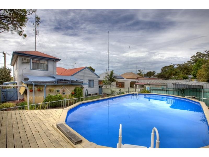 85 Wommara Avenue, Belmont North NSW 2280