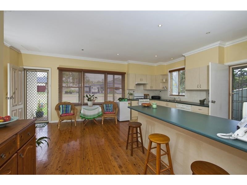 44 Buttaba Ave, Belmont North NSW 2280