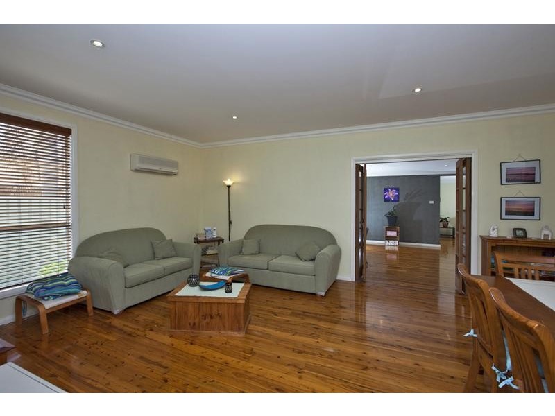 44 Buttaba Ave, Belmont North NSW 2280