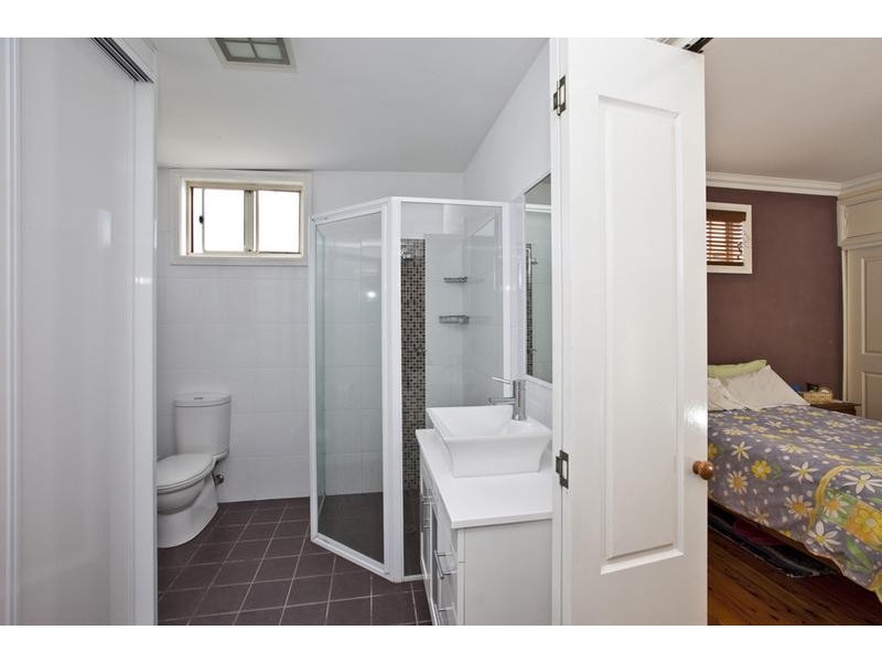 44 Buttaba Ave, Belmont North NSW 2280