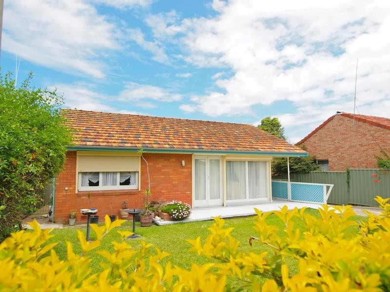 Warners Bay NSW 2282