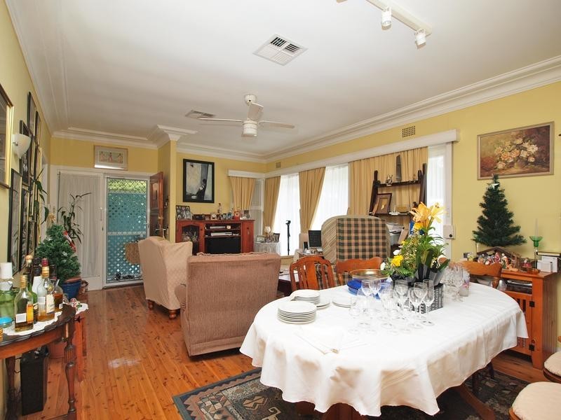 Warners Bay NSW 2282