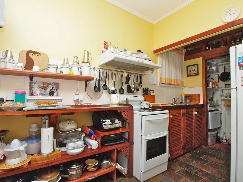 Warners Bay NSW 2282