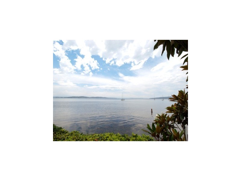 155 Marks Point Rd, Marks Point NSW 2280