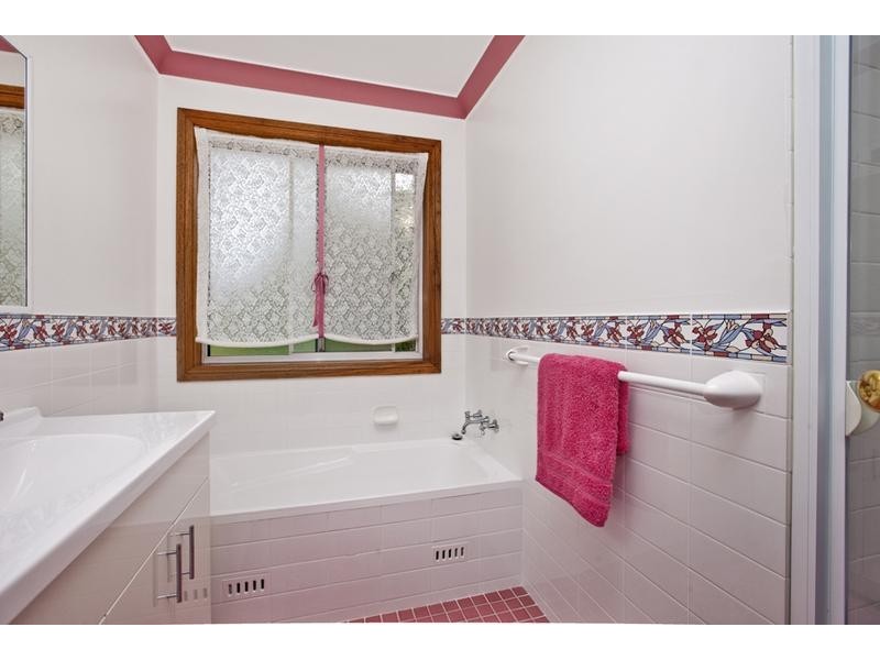 Tingira Heights NSW 2290