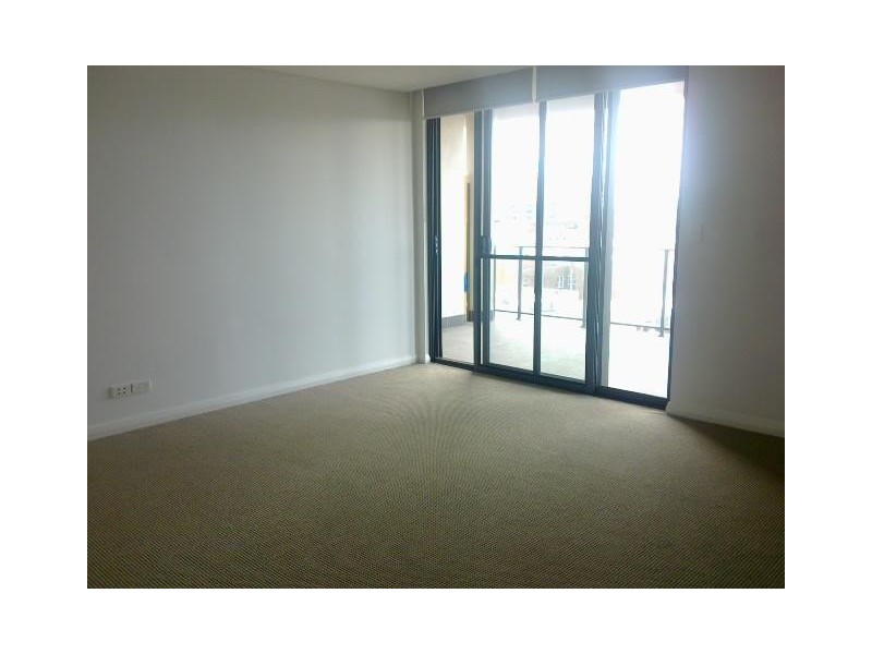 E506/18-20 Smart Street, Charlestown NSW 2290