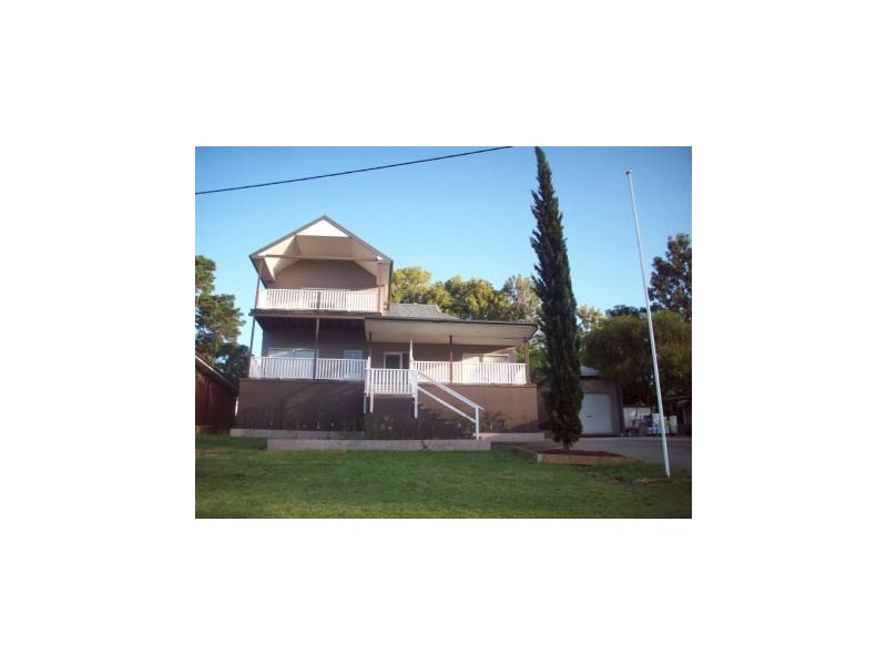 20 Edward Street, Charlestown NSW 2290