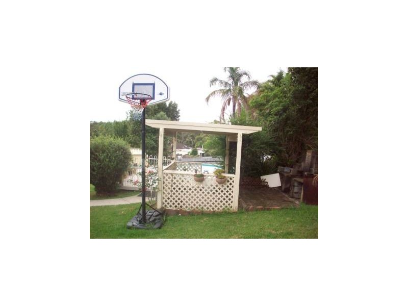 8 Walumbi Avenue, Tingira Heights NSW 2290