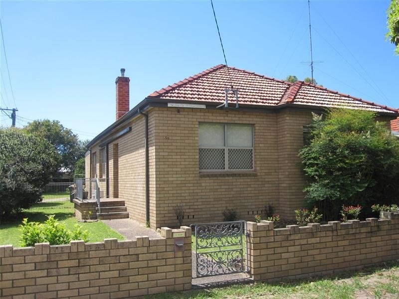 22 Ernest Street, Belmont NSW 2280
