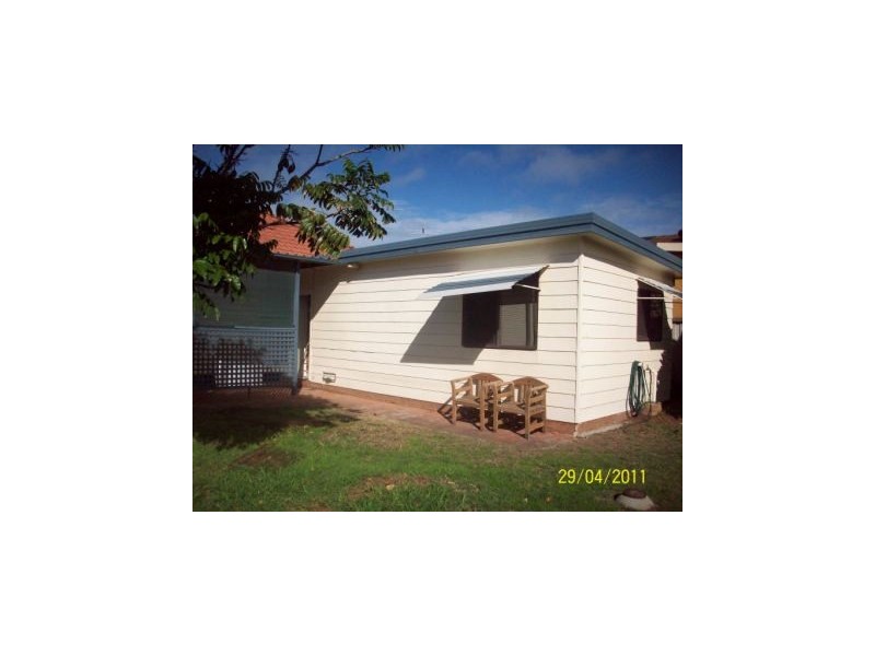 1/17 Ungala Rd, Blacksmiths NSW 2281