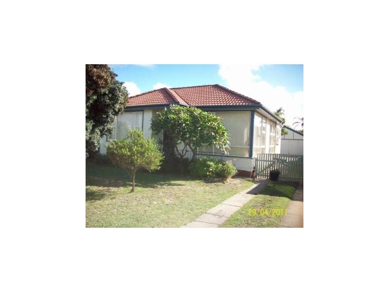 1/17 Ungala Rd, Blacksmiths NSW 2281