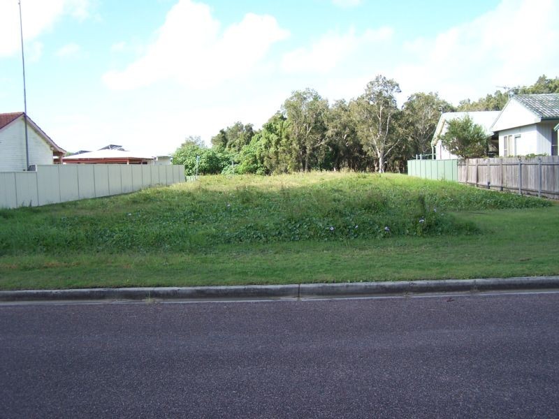 10 McEwan Street, Belmont South NSW 2280