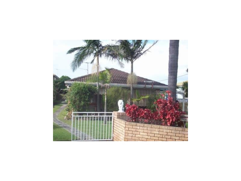 745 Pacific Highway, Belmont South NSW 2280