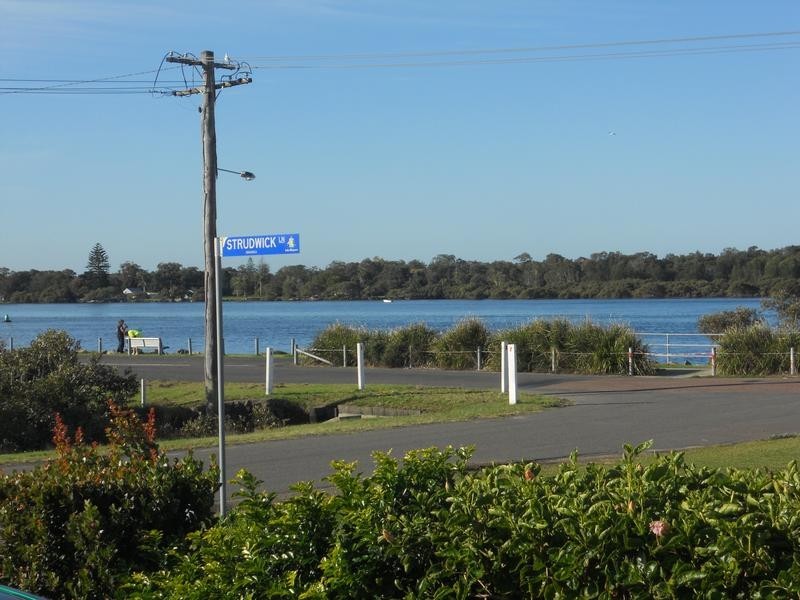 2 Forbes Street, Swansea NSW 2281