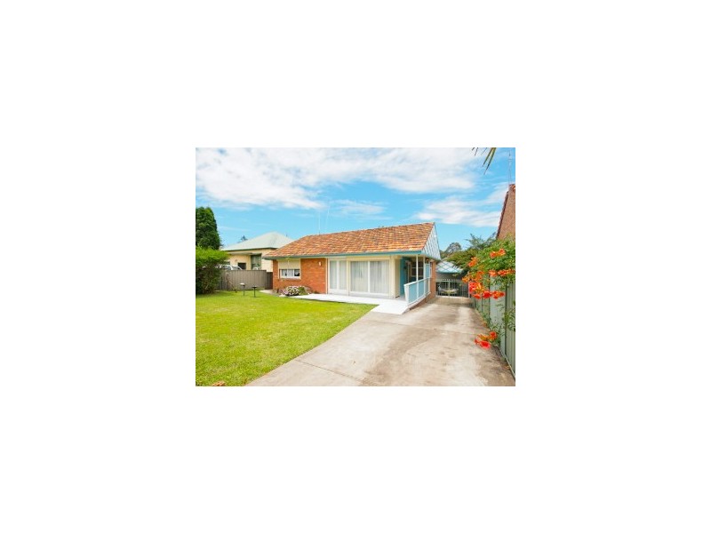 Warners Bay NSW 2282