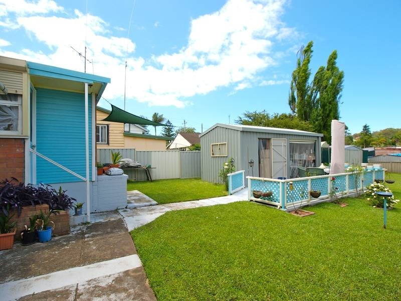 Warners Bay NSW 2282