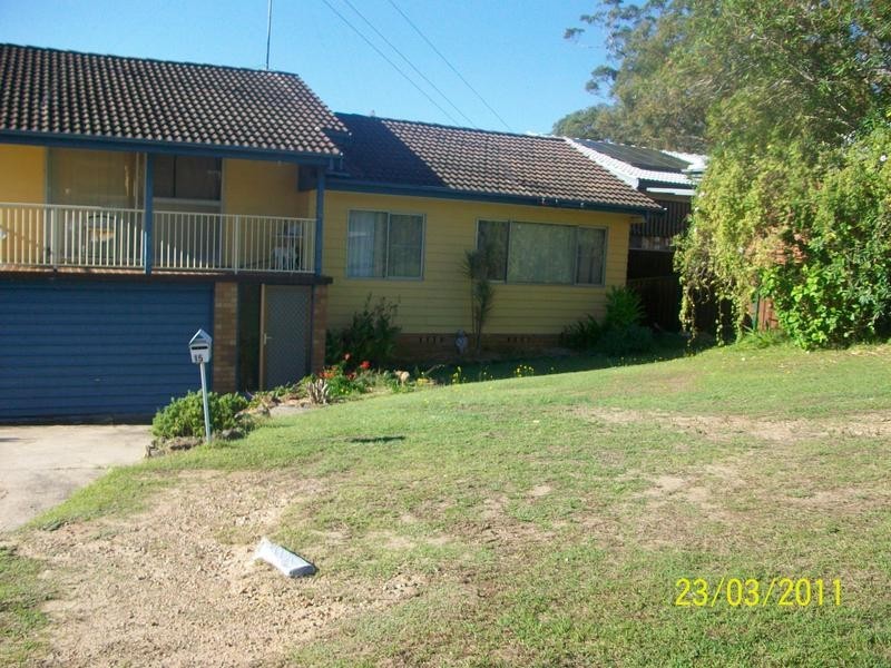 15 Calverton Cres, Belmont North NSW 2280
