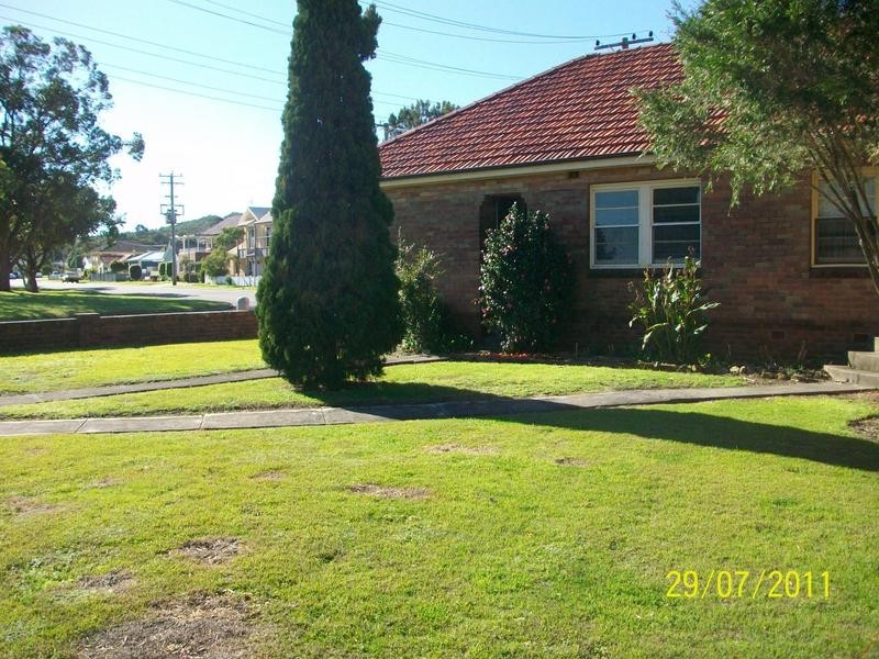 1/37 Ross Street, Belmont NSW 2280