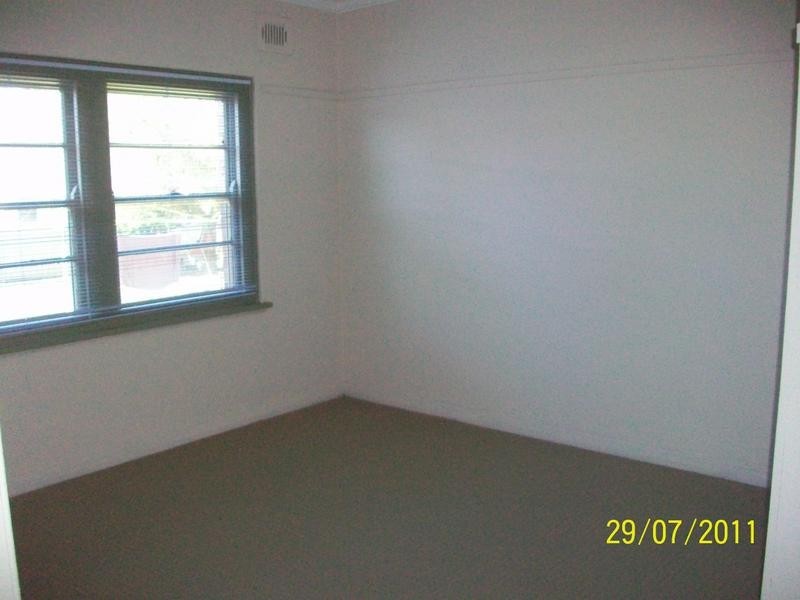1/37 Ross Street, Belmont NSW 2280