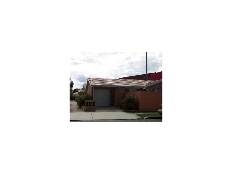 4/5 Baker Street, Mayfield NSW 2304