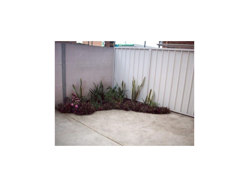 4/5 Baker Street, Mayfield NSW 2304