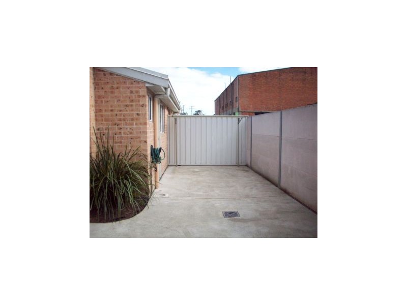 4/5 Baker Street, Mayfield NSW 2304