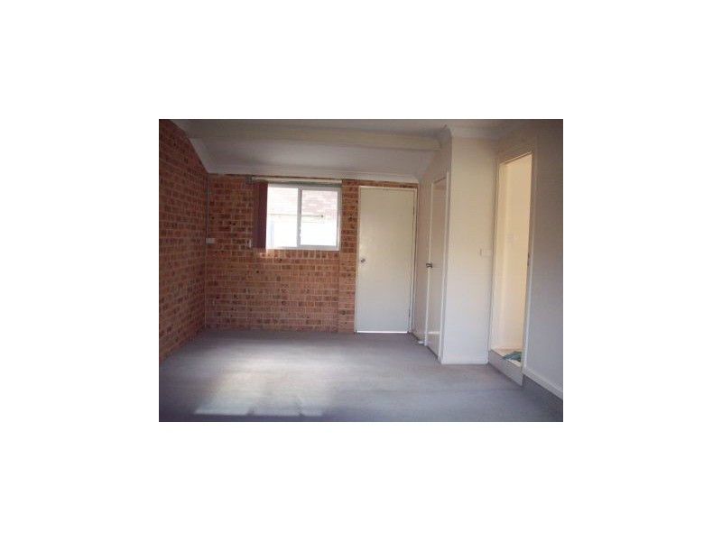 4/5 Baker Street, Mayfield NSW 2304