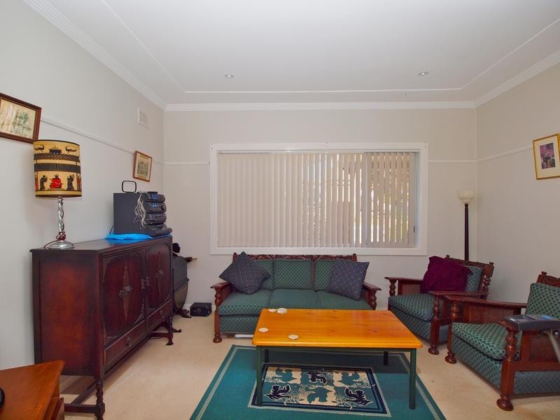 31 Vista Parade, Belmont NSW 2280