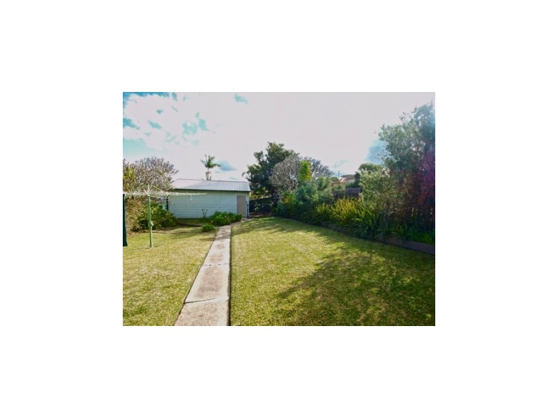 31 Vista Parade, Belmont NSW 2280