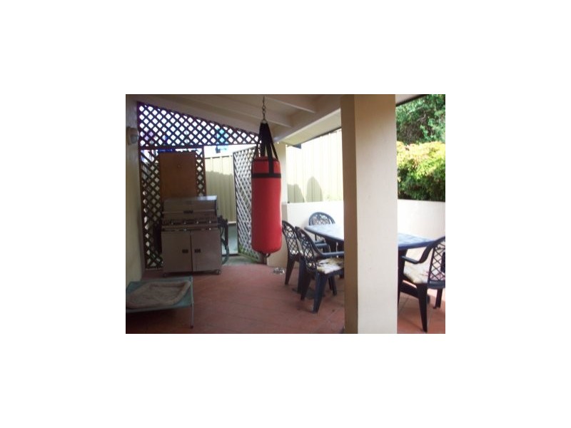 53 Ross Street, Belmont NSW 2280