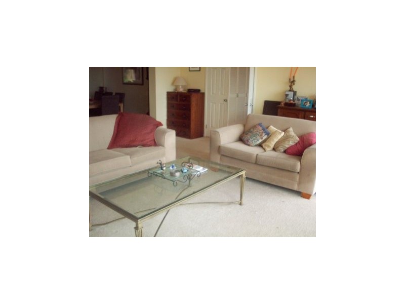 53 Ross Street, Belmont NSW 2280