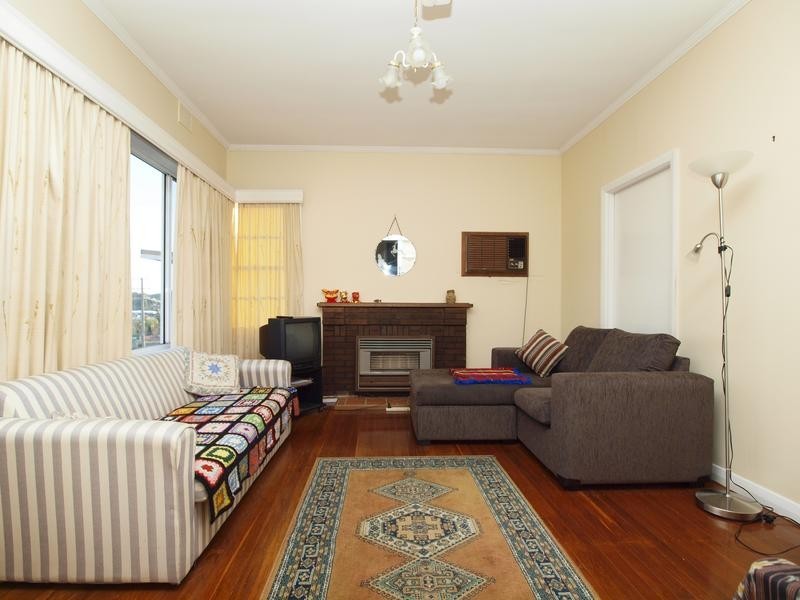 229 Wommara Avenue, Belmont North NSW 2280