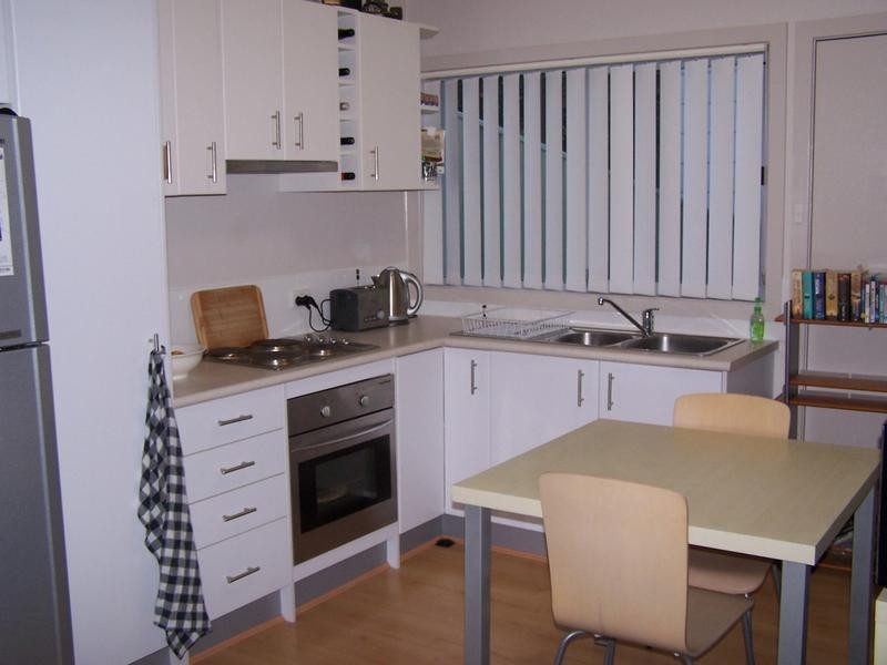 1/24 Haig Street, Belmont NSW 2280