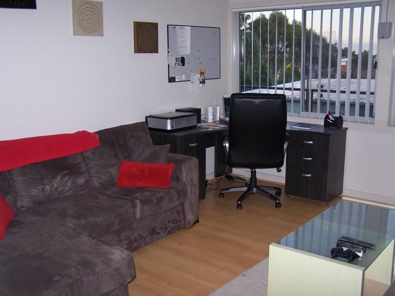 1/24 Haig Street, Belmont NSW 2280