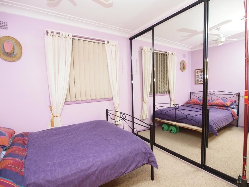 29 Glad Gunson Drive, Eleebana NSW 2282