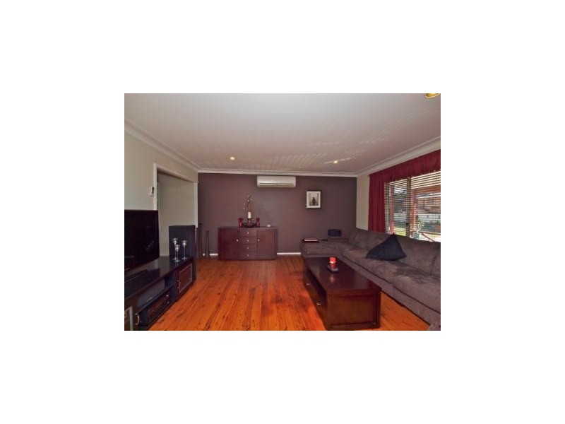 8 Dalton Close, Belmont North NSW 2280