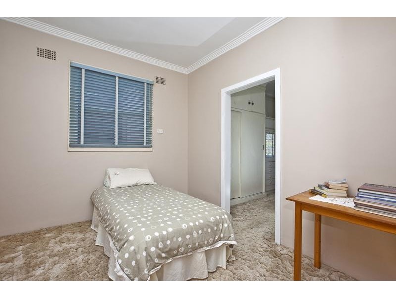 40 Hutchinson Street, Redhead NSW 2290