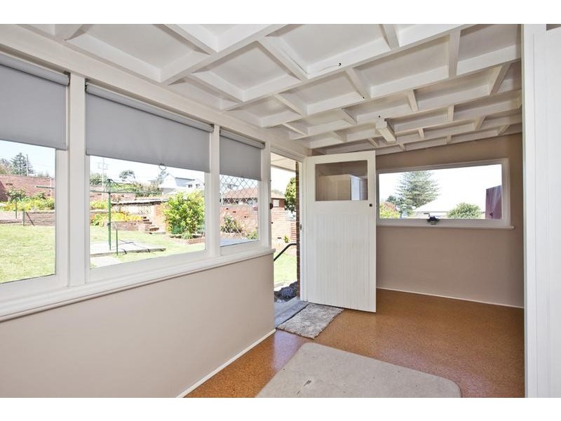 40 Hutchinson Street, Redhead NSW 2290