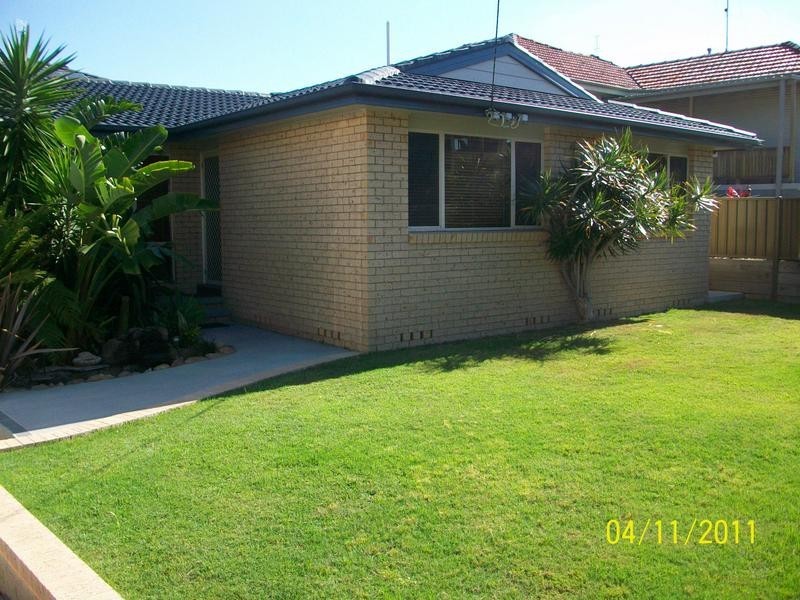 120 Marks Point Road, Marks Point NSW 2280