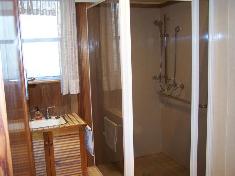 24 Albert Street, Belmont NSW 2280