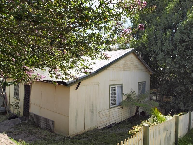 5 Macquarie Street, Belmont NSW 2280