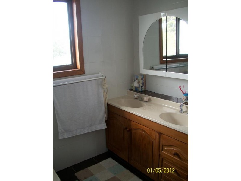 137a Cowlishaw Street, Redhead NSW 2290