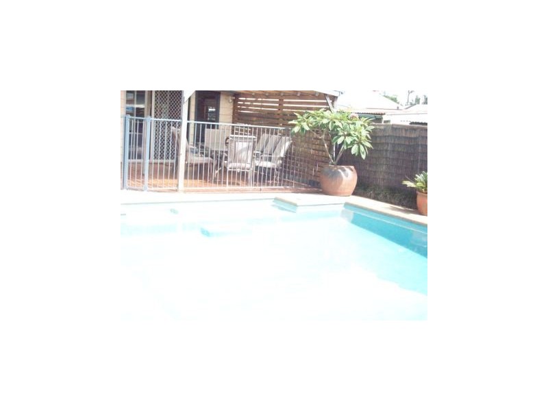 8 Church Street, Belmont NSW 2280