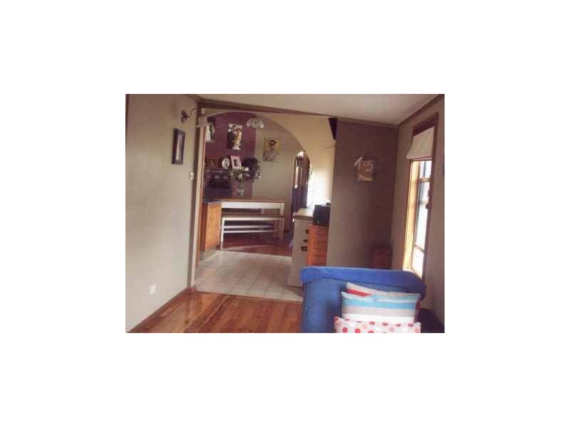 8 Church Street, Belmont NSW 2280