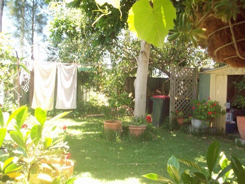 26 Swan Street, Marks Point NSW 2280