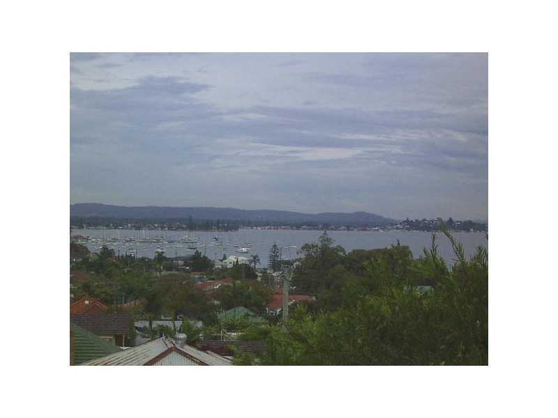 27 Vista Parade, Belmont NSW 2280