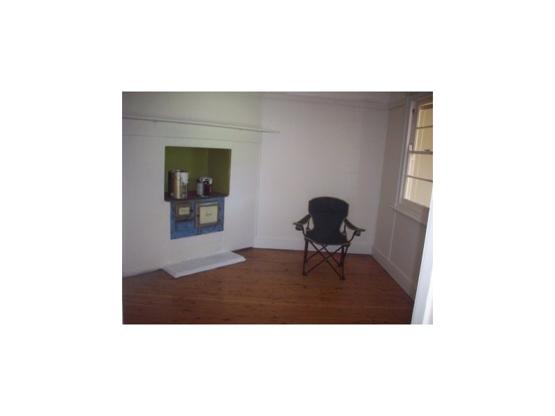 7 Evans Street, Belmont NSW 2280